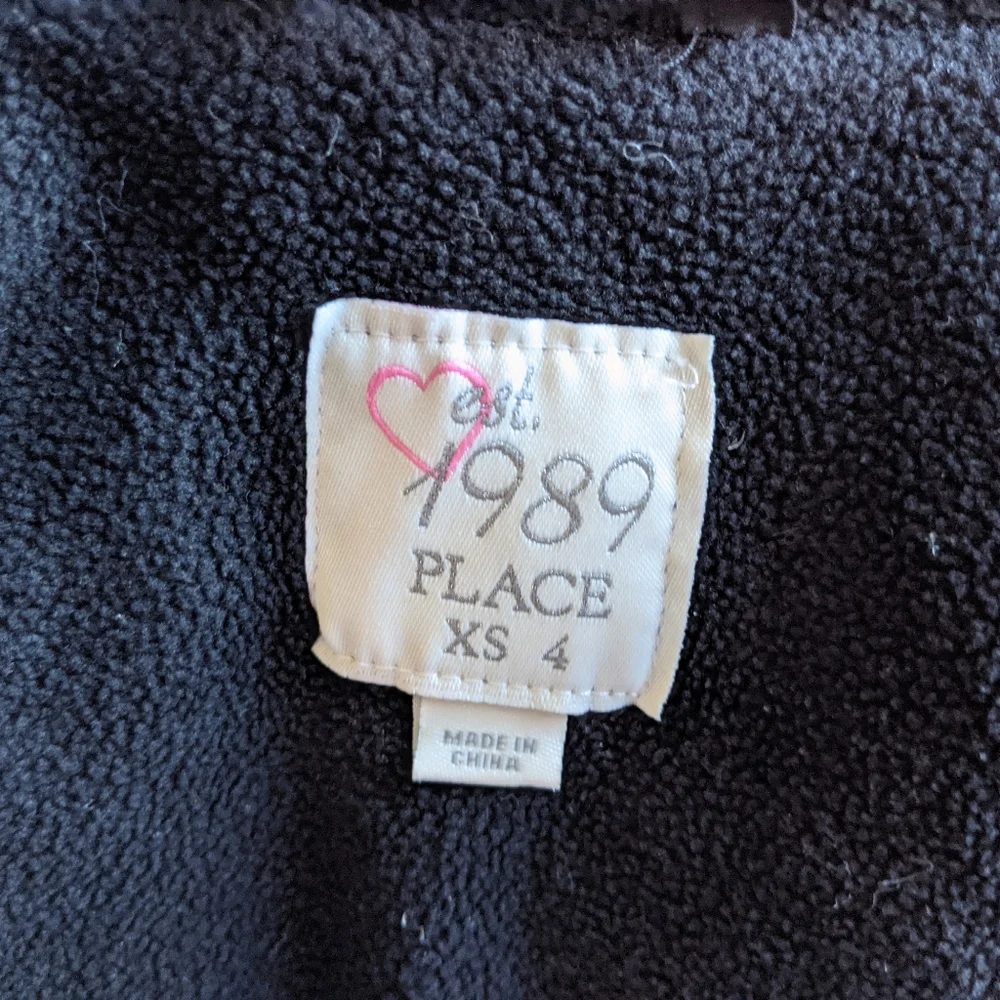 Place girls Winter vest size XS 4